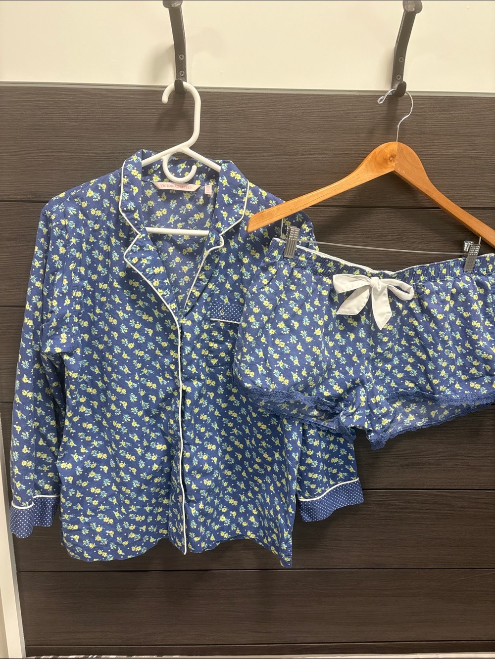 Victoria's Secret Blue Floral Pajama Set with White Trim